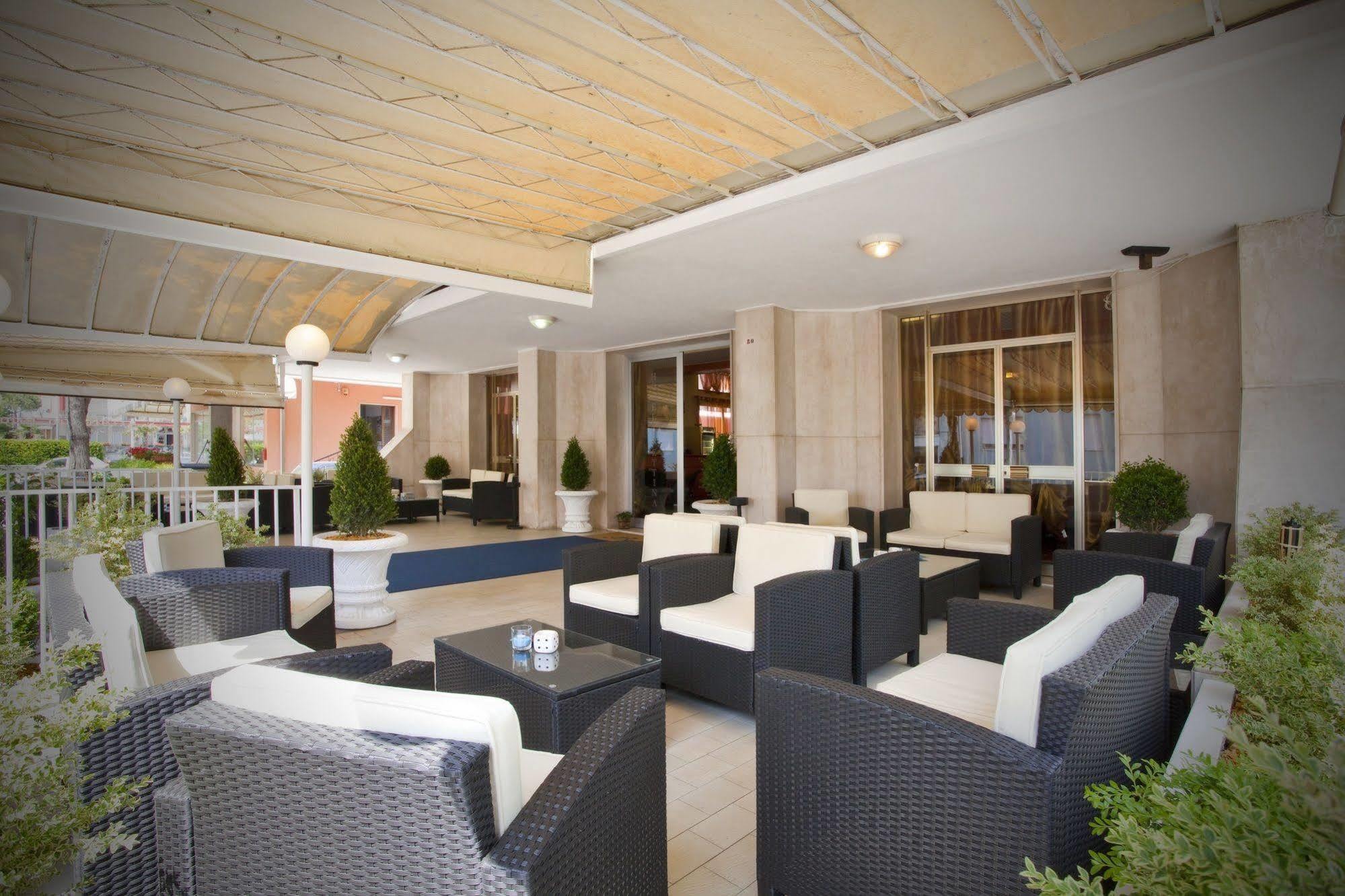 Hotel Bettina 3*
